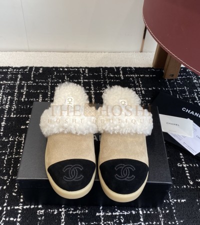 CHANEL SHEARLING LOGO SLIDES WOOL PLATFORM - 35